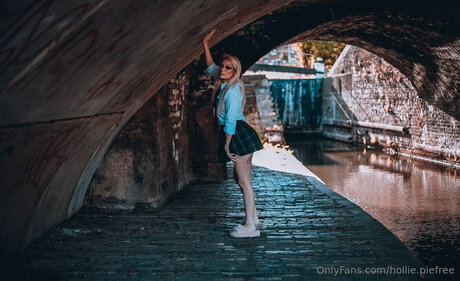 Hollie Piefree star hd img