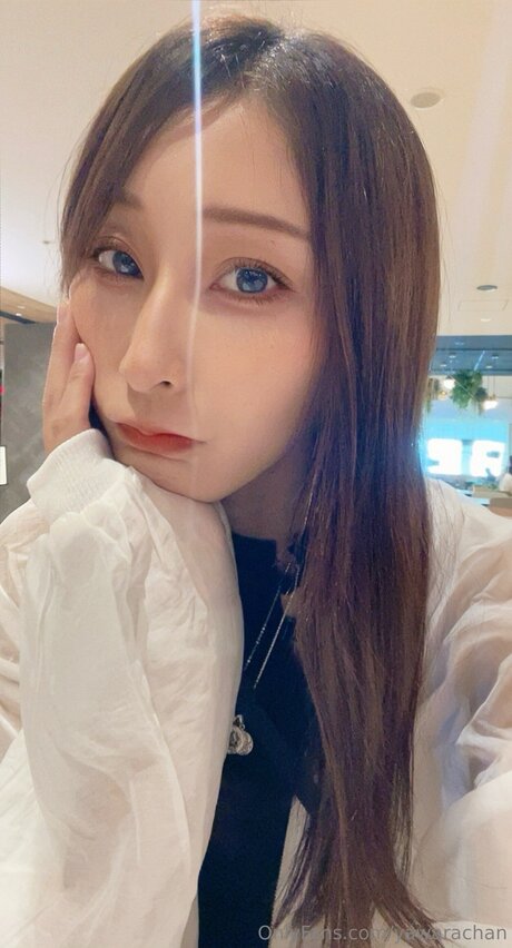 Yawarachan pornstar nude galleries