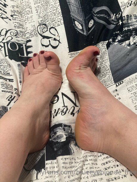 Blueeyeblonde Free star beautiful gallery