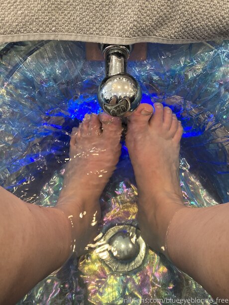 Blueeyeblonde Free model art archive