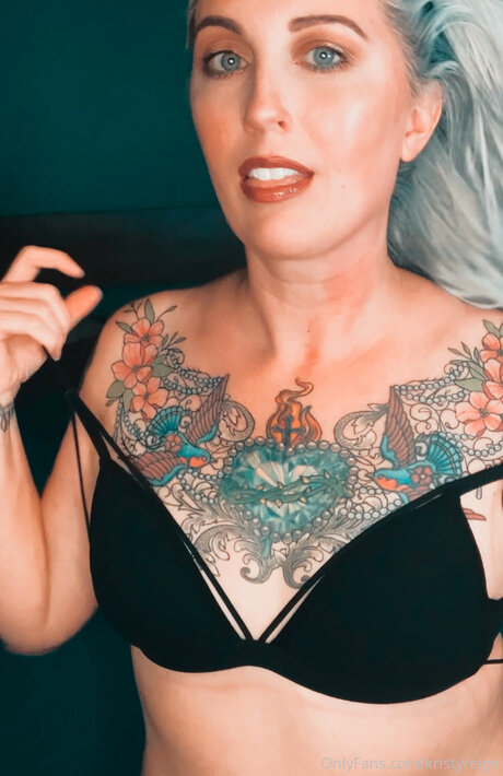 Kristyreign exclusive pornstar pics