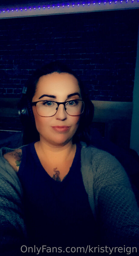 Kristyreign model perfect pictures