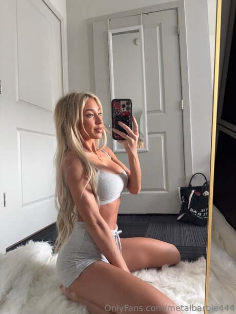 mirror onlyfans xxx pic