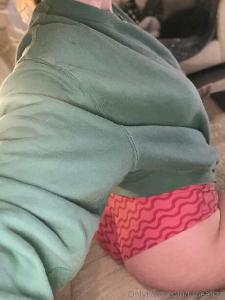 Lunealiza pornstar free pics