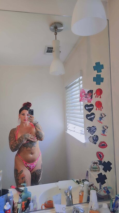 Caresmarie free model picture