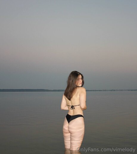 Vimelody nice model pic