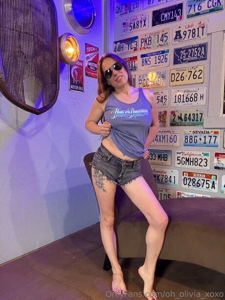 Oh Olivia Xoxo star pic