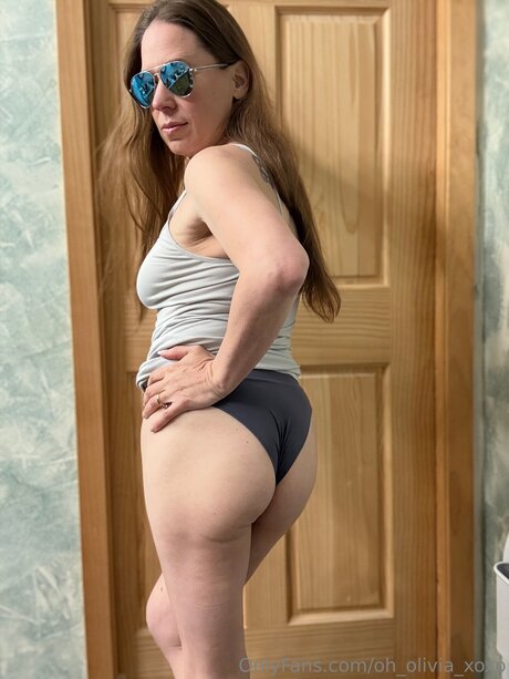 Oh Olivia Xoxo pretty actress photos