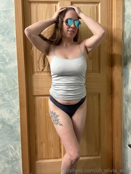 Oh Olivia Xoxo nude model pictures