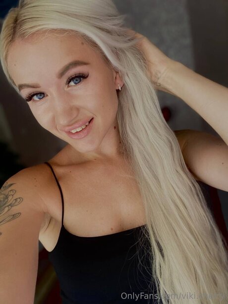 Viki Cherry pretty actress image