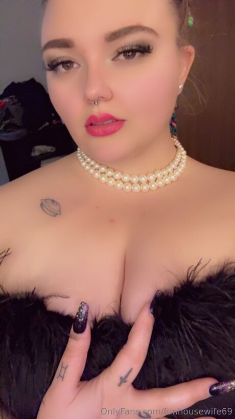 Funhousewife69 best pornstar photos