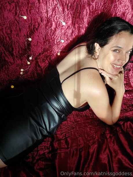 Katnissgoddess pornstar adult images
