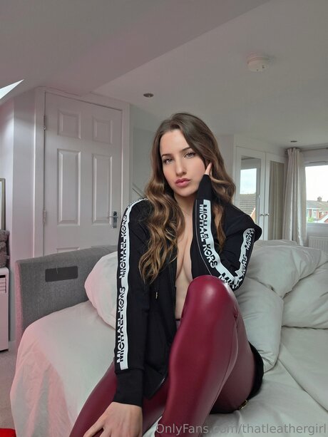 Thatleathergirl nice actress picture