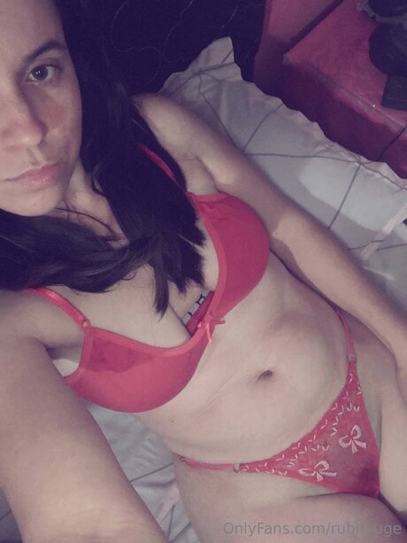 Rubirouge high quality model images