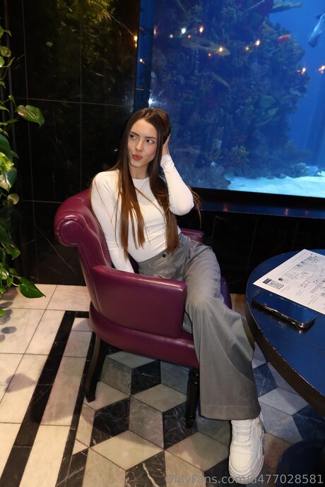 Karina Paw nudes actress picture