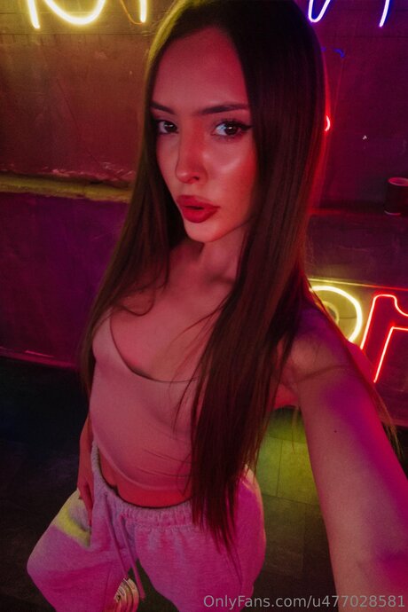 Karina Paw pornstar pretty photo