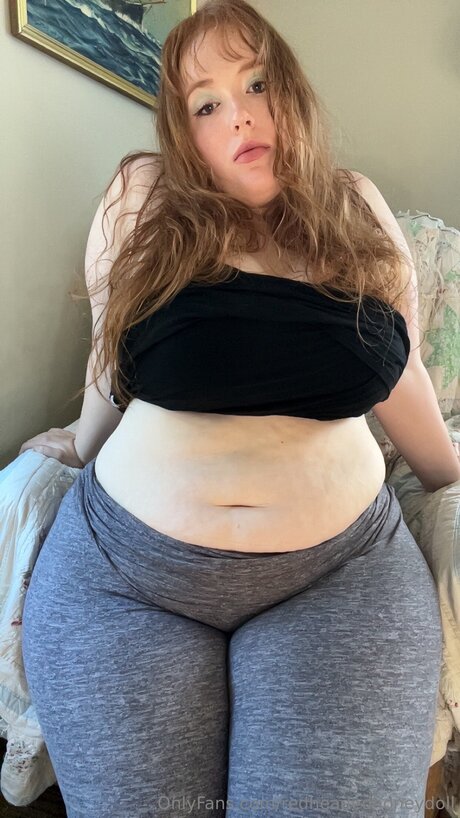 Redheadedhoneydoll model top images