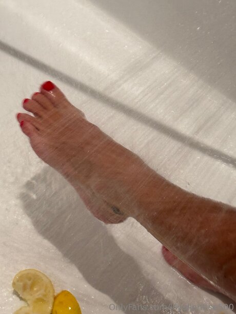 Lilyallenftse500 star sexy pictures