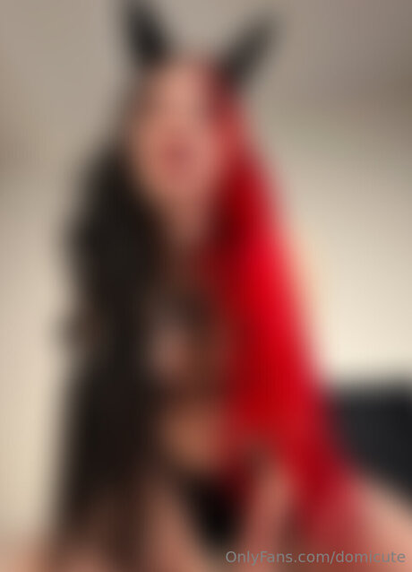 Domicute hot star photos