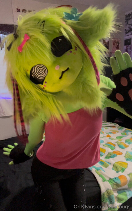 Elliebugs model porn image