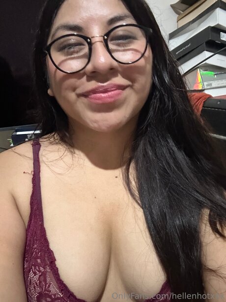 Hellenhotxxx free model picture