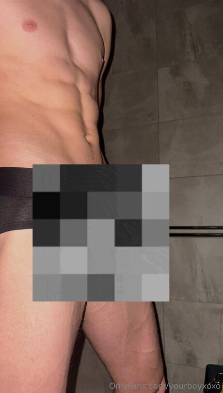 Yourboyxoxo free star pics