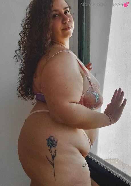 Monsebbwqueen star best pictures