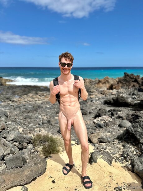 Athletonx naked pornstar pics