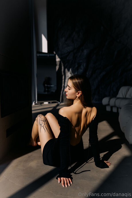 Danaqis pornstar adult images