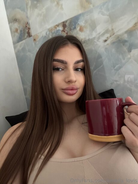 Amelia Lovis star exclusive photos