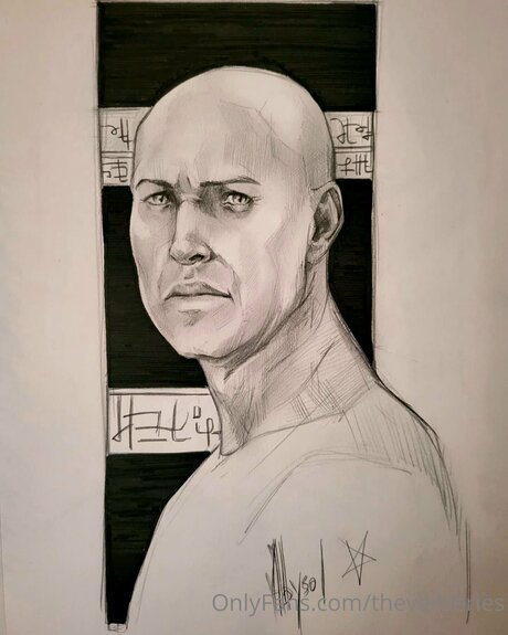 Theveilseries exclusive star img