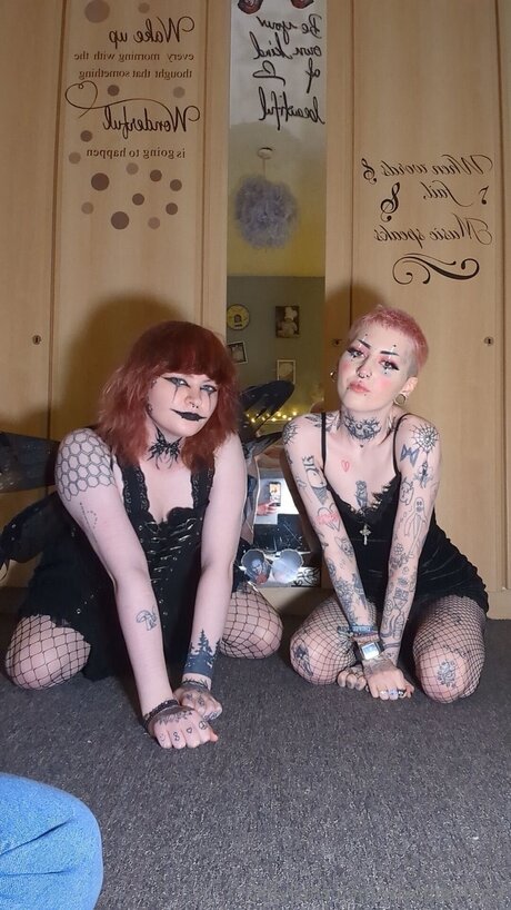 Wixchaphoria xxx pornstar galleries