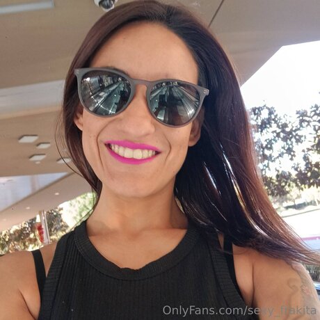 Sexy Frakita perfect actress images