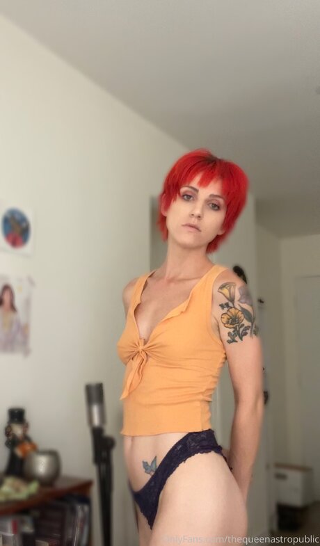 Thequeenastropublic star pornographic gallery