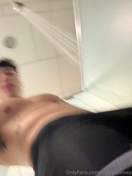 Hunterjames star hot picture