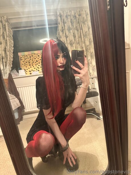 Gabstonevip naked star images