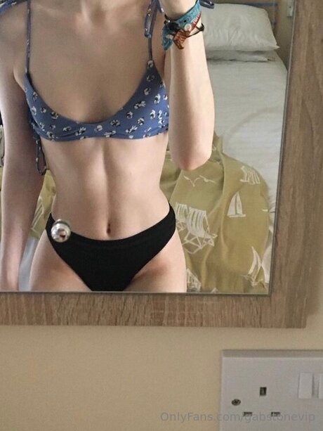 Gabstonevip pretty model pictures