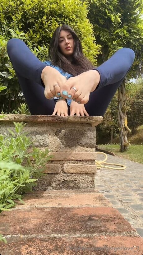 Gingerlove 7 model high quality images