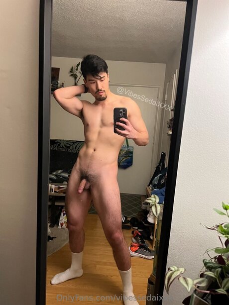 Vibesxxx model pretty galleries