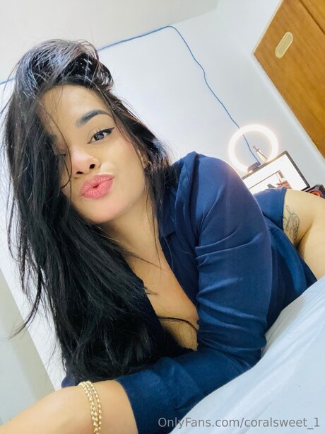 Coralsweet 1 pornographic model pic
