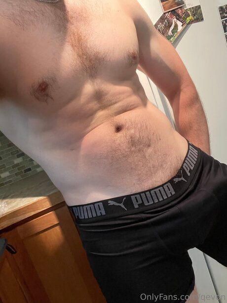 Qevon hot pornstar galleries