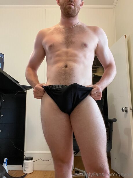 Qevon pornstar free pictures