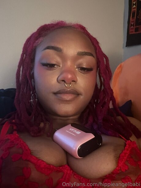 Hippieangelbabi pornstar sex pic