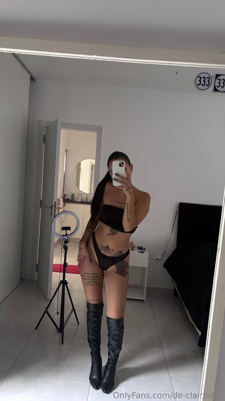 De Clairmont star naked photos