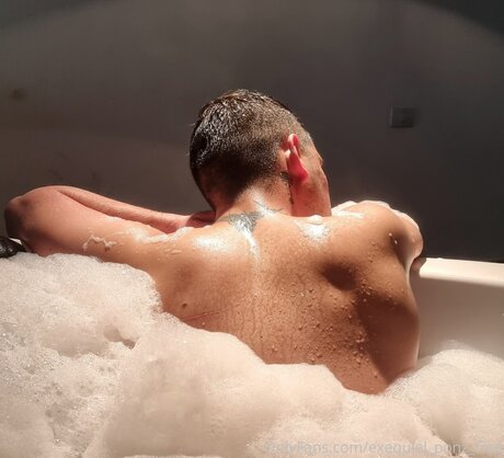 Exequiel Ponz Free star porn picture