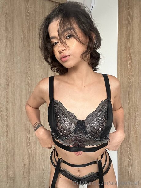 Alayaoficial high quality pornstar images