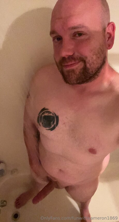 Funwithkameron1869 pornographic star img