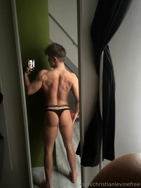 Christianlevine Straight nude actress images