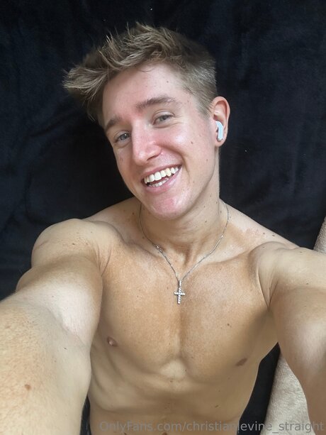 Christianlevine Straight star porn pictures