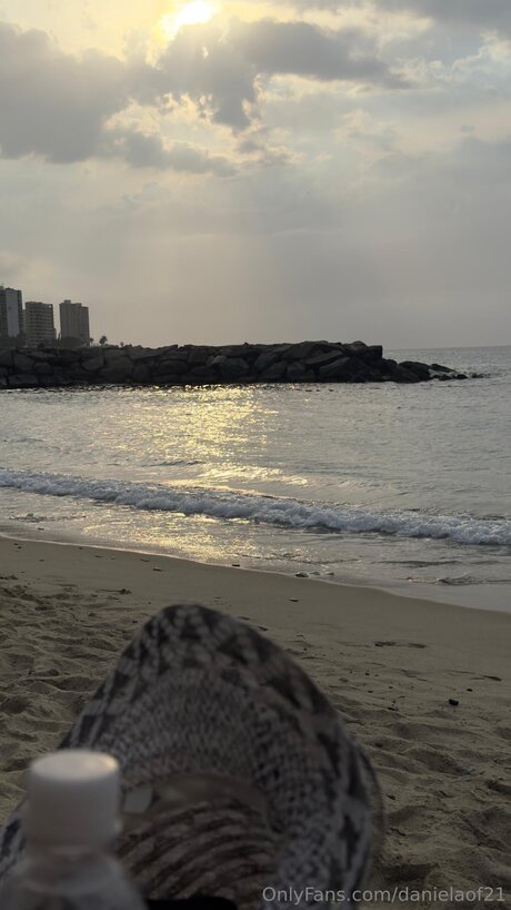 bulge onlyfans nude pic